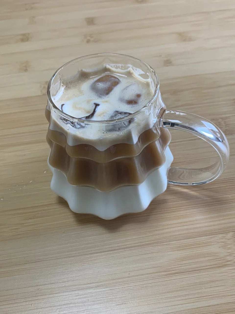 Christmas Tree Glass Coffee Mug with Straw and Lid Heat Resistant Wish - Material Detail