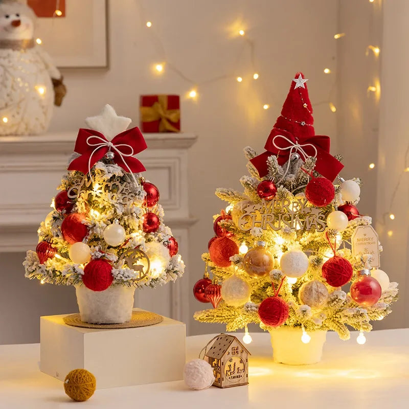 Christmas Tree DIY Set 35cm Xmas Tree with LED Lights Tabletop Ornamen - Texture Detail