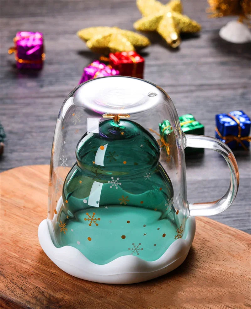 Christmas Gift 300ml Christmas Tree Glass Cup Creative Heat-Resistant - Usage View