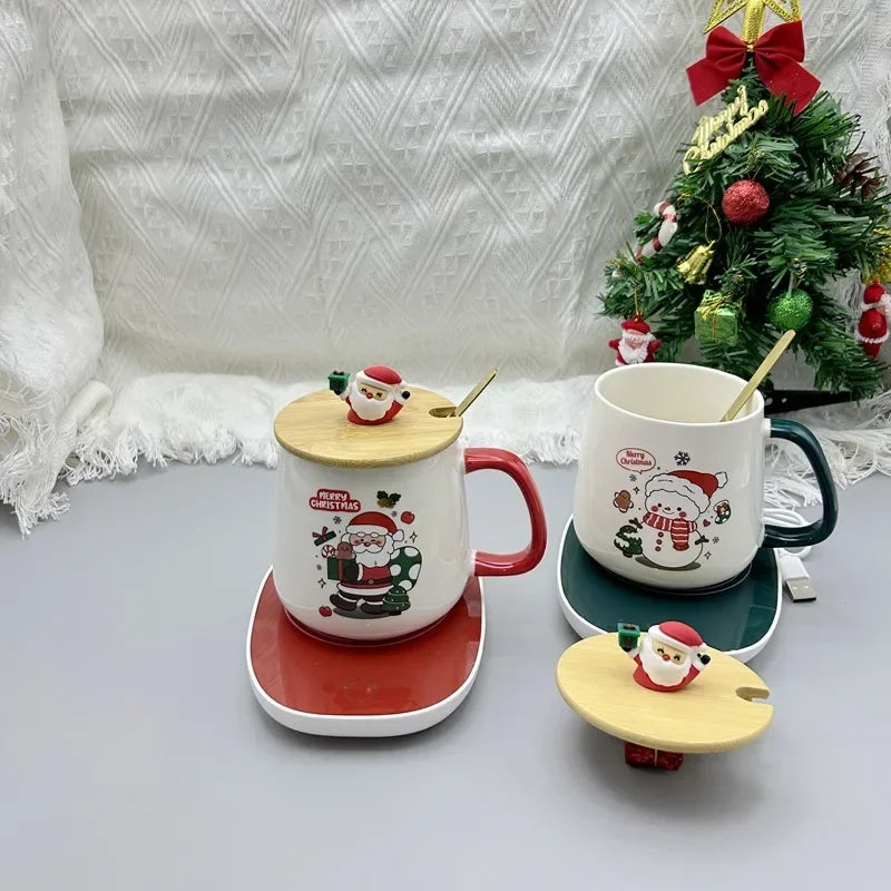 2025 Christmas Gift Set: Warm 55℃ Ceramic Mug with Lid featuring Santa - Lifestyle View