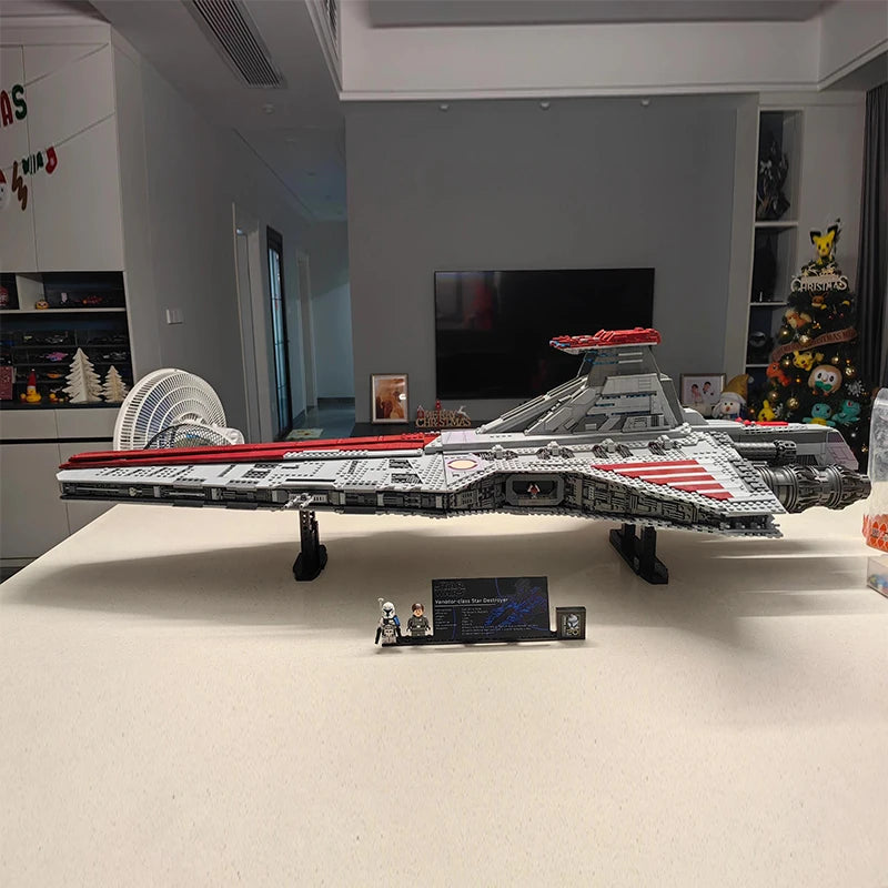 MINISO Disney 5374pcs Wars Stars Battle Biggest Venator-class Republic Attack Cr - View 4