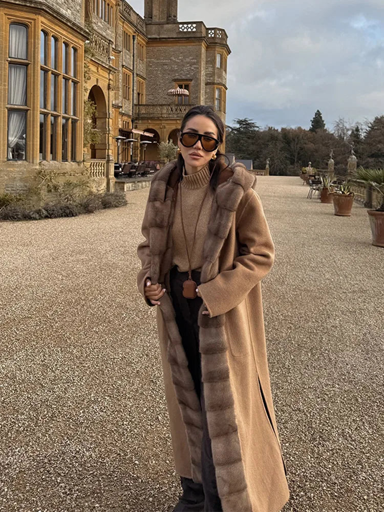 2025 New Fashion Winter Fur Collar Cashmere Wool Jacket Women Belted O - Detail View