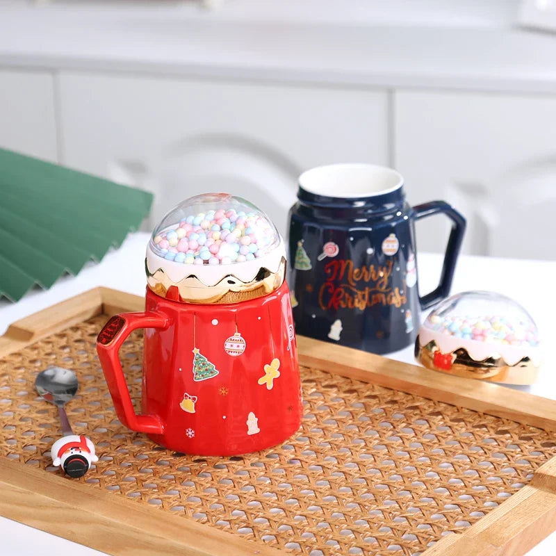 Christmas Mugs with lid and Santa Claus spoon Creative Planet Ceramic - Feature Highlight