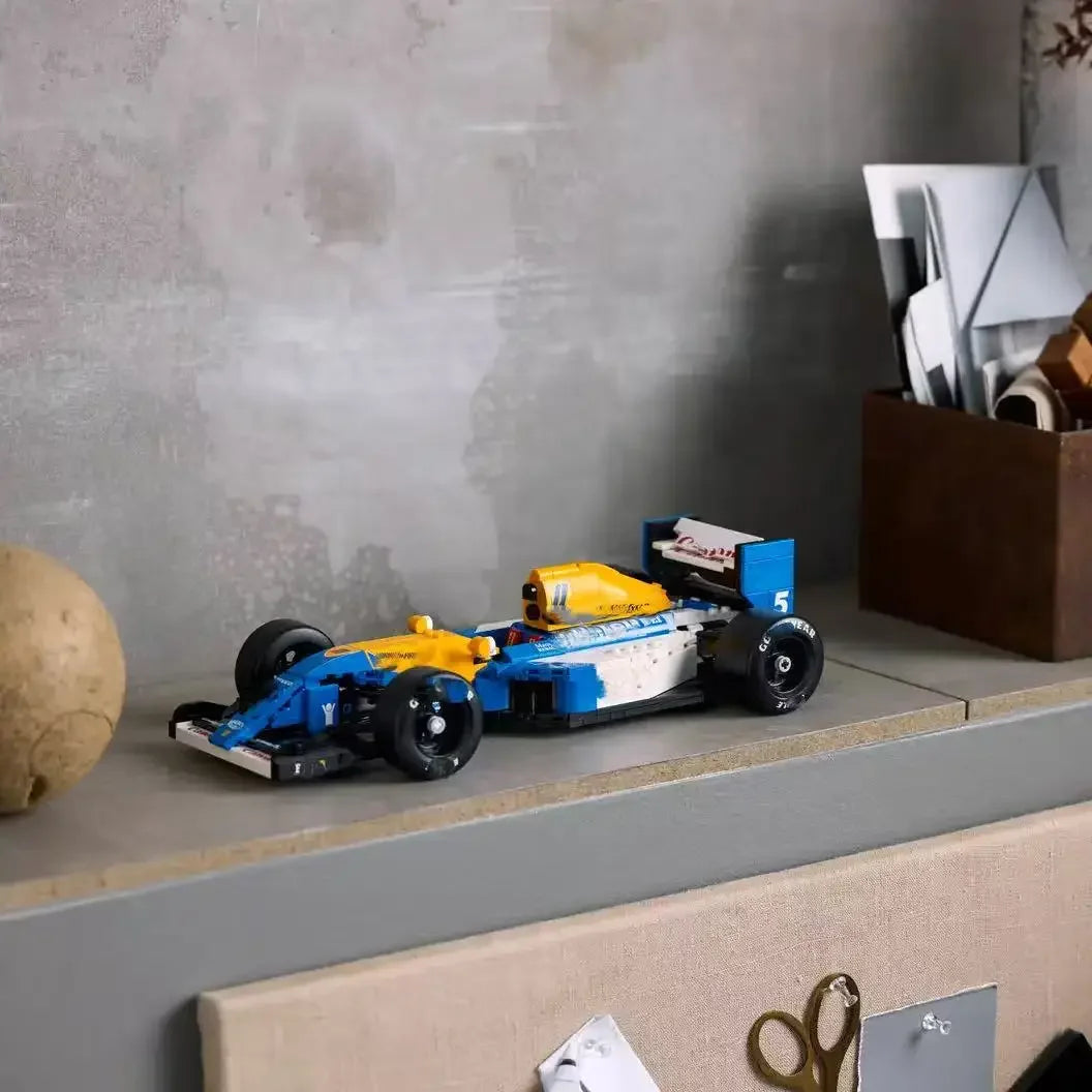 10353 Racing Car Model Mechanical Building Block Assembly Adult Gift C - Detail View
