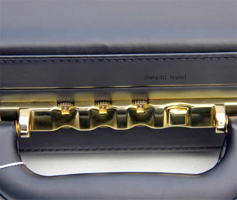 Black Leather Messenger Bag Box - 14-18 Inch Computer Briefcase - Usage Example