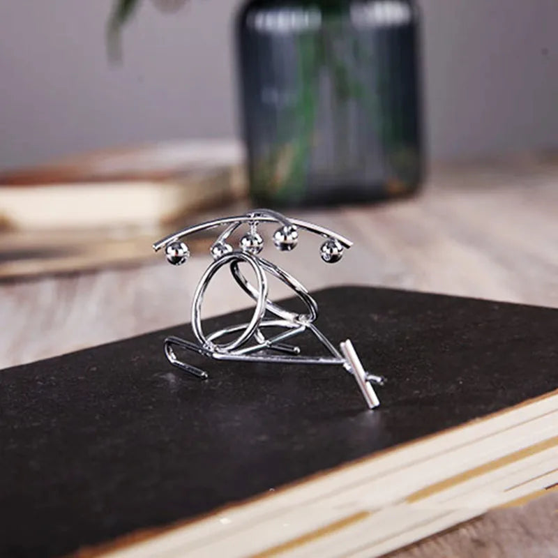 Balance Ball Newton Pendulum Ball Men Iron Man Cradle Creative