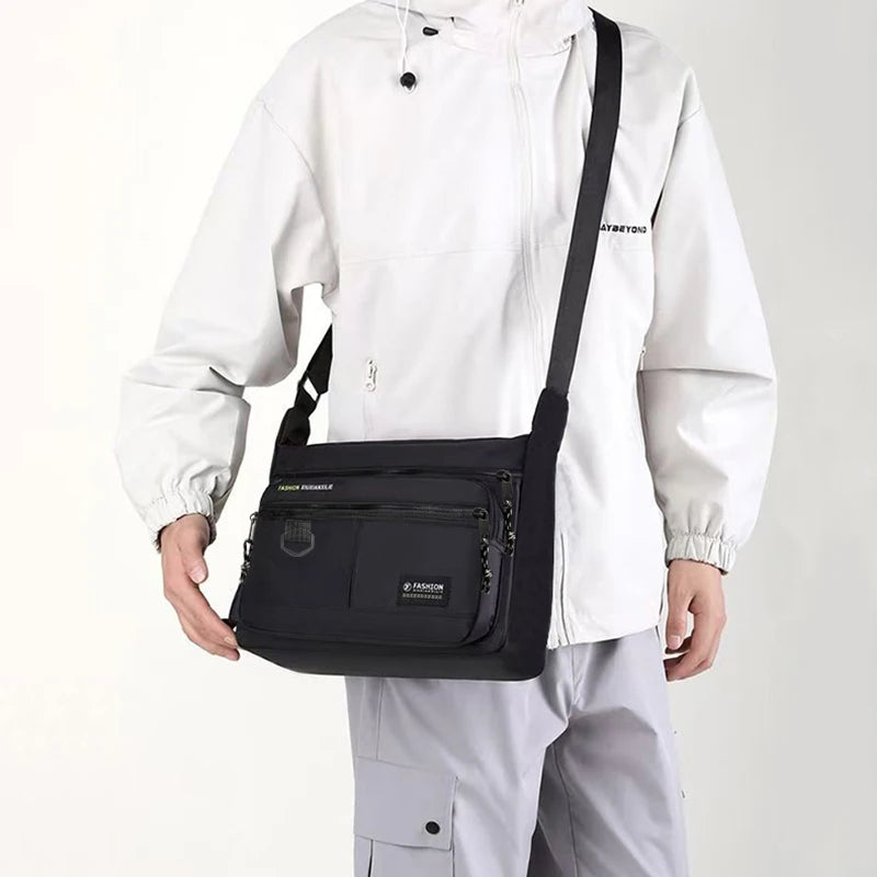 The Neutral Color Bags Are Suitable for Daily Commuting and Going to