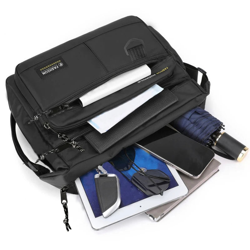 The Neutral Color Bags Are Suitable for Daily Commuting and Going to