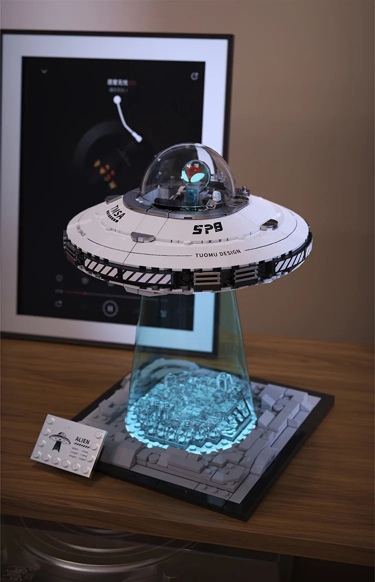 Hot 601pcs MOC Technical Space UFO Spaceship Building Blocks Spacecraft Bricks Model Assembling DIY  - Gallery image 8