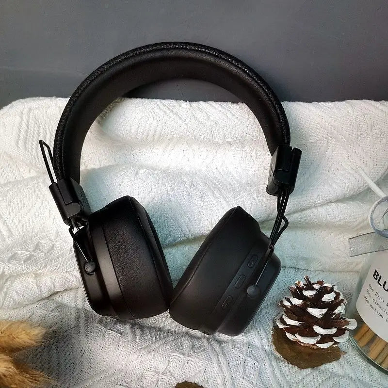 Head - Features and Specifications